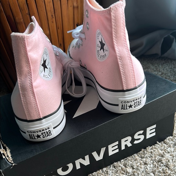 Brand New Converse Pink High-Top Platform Sneakers (sz 8.5) - Picture 4 of 5